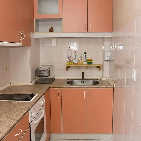 Apartmán Peach Coloured 2-bdr By The Sea Garden